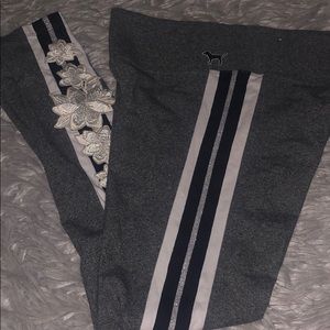 Pink Yoga Leggings !! 🐶